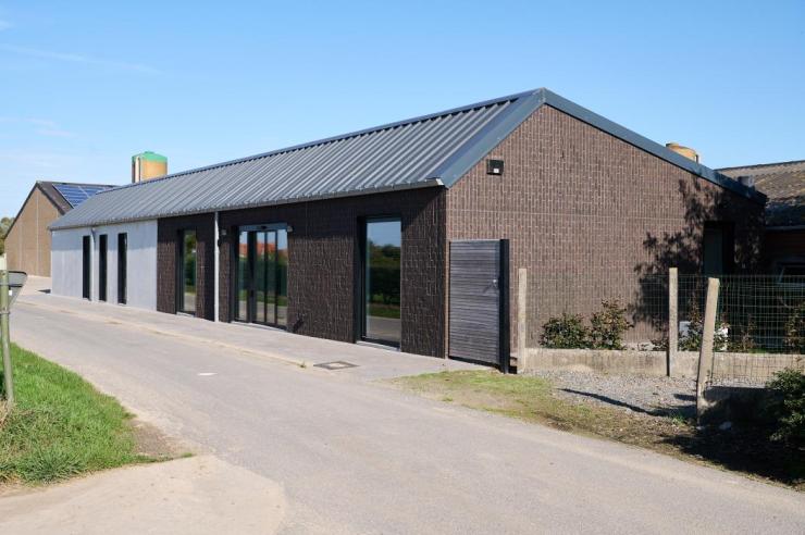 bedrijfsgebouw